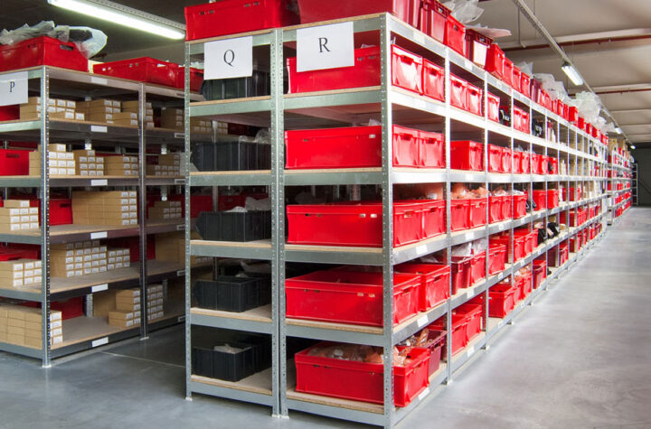 8 Crucial Things To Consider When Choosing Boltless Racking System